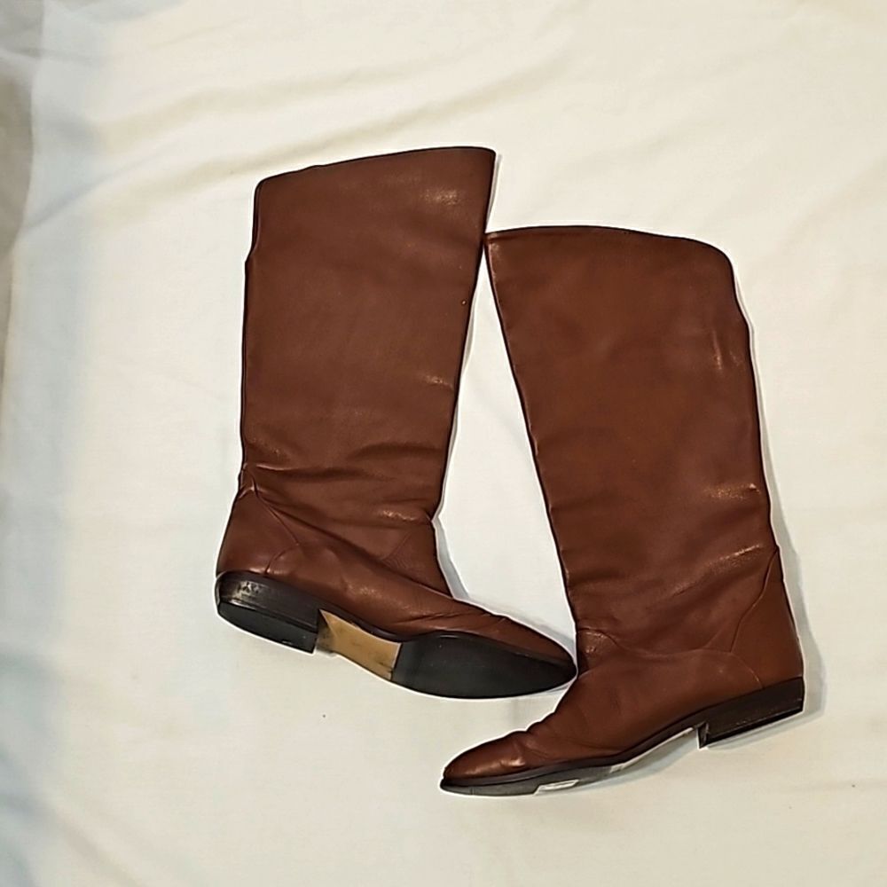 Vintage bandolino made in italy 100% Genuine Leather Pull on Boots size 8